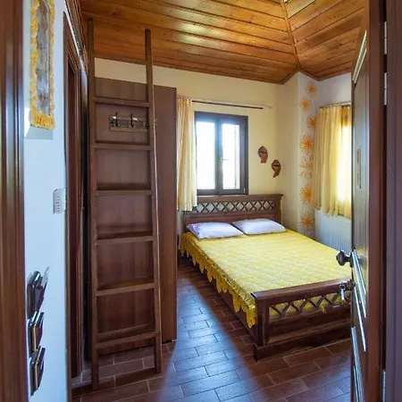 Traditional 4 Epoches Pensión